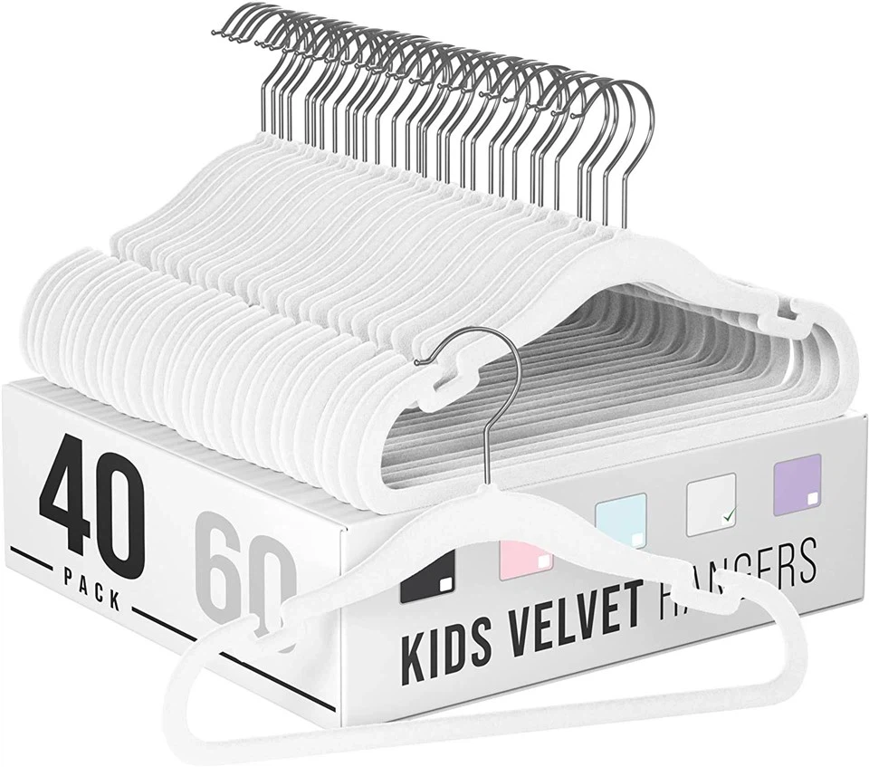 Maximizarea spațiului din dulap: beneficiile umeraselor din catifea din magaz...